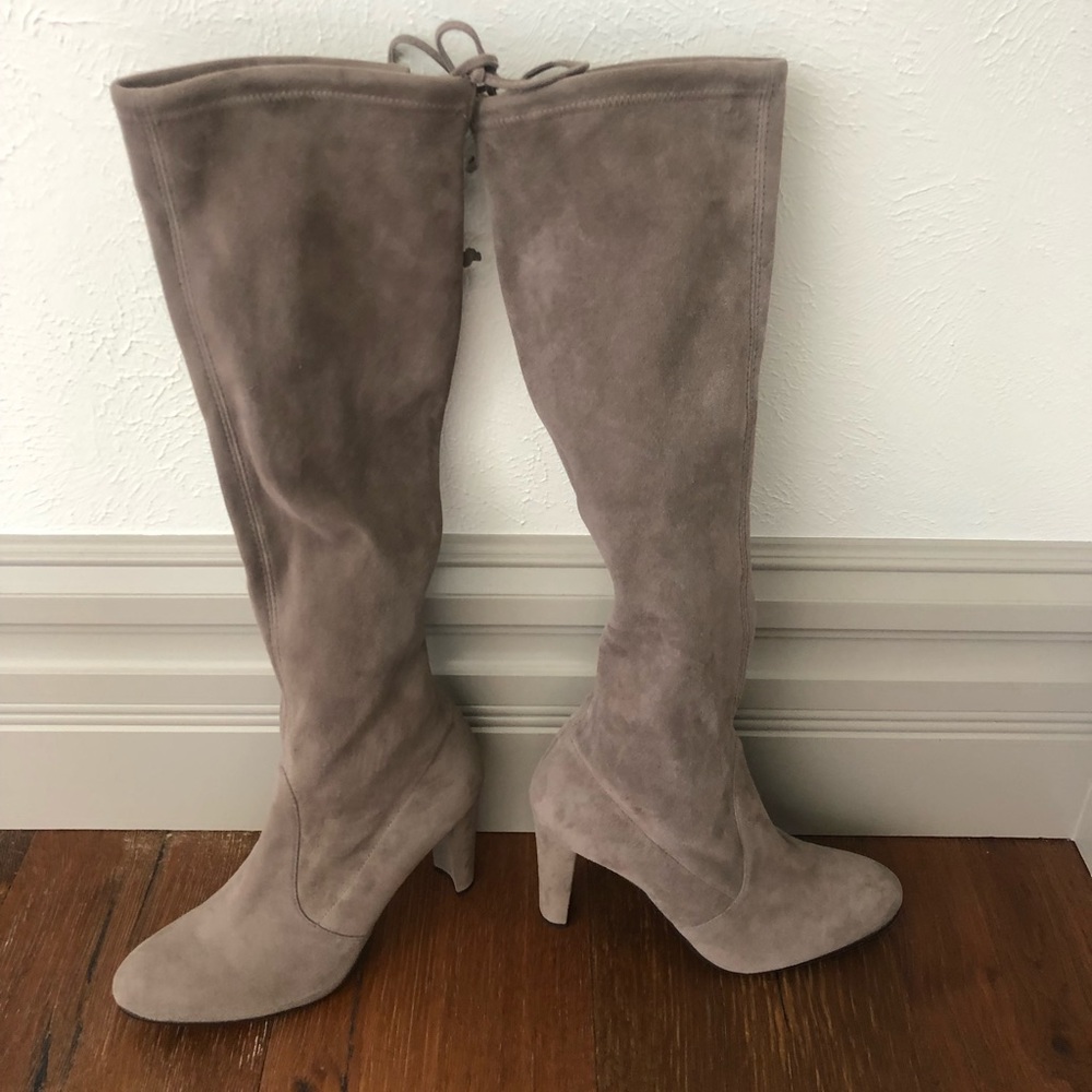 Stuart Weitzman never worn suede boot